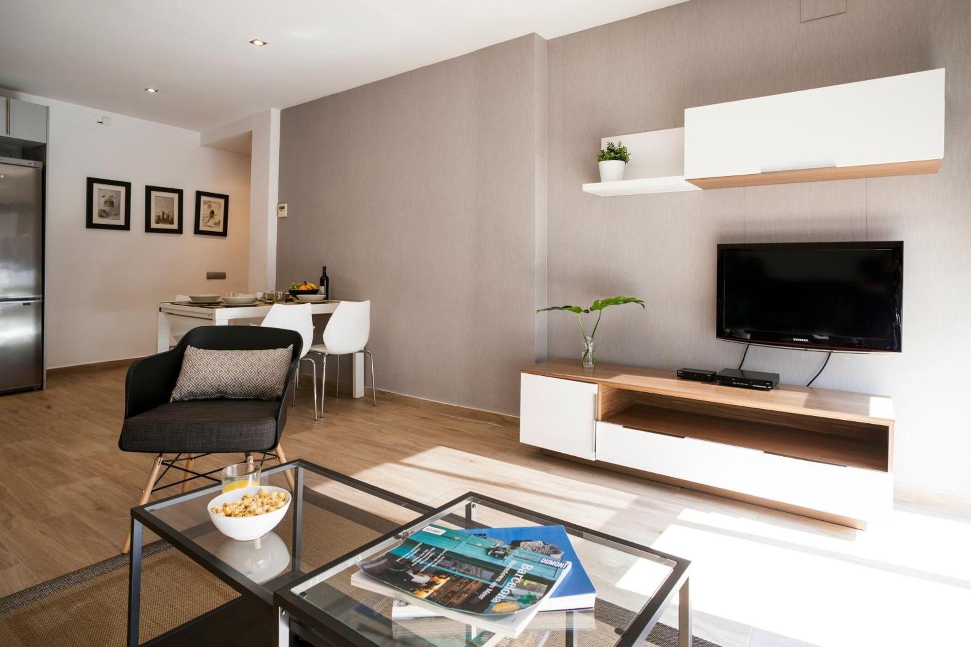 Feelathome Mozart Apartments Barcelona Buitenkant foto