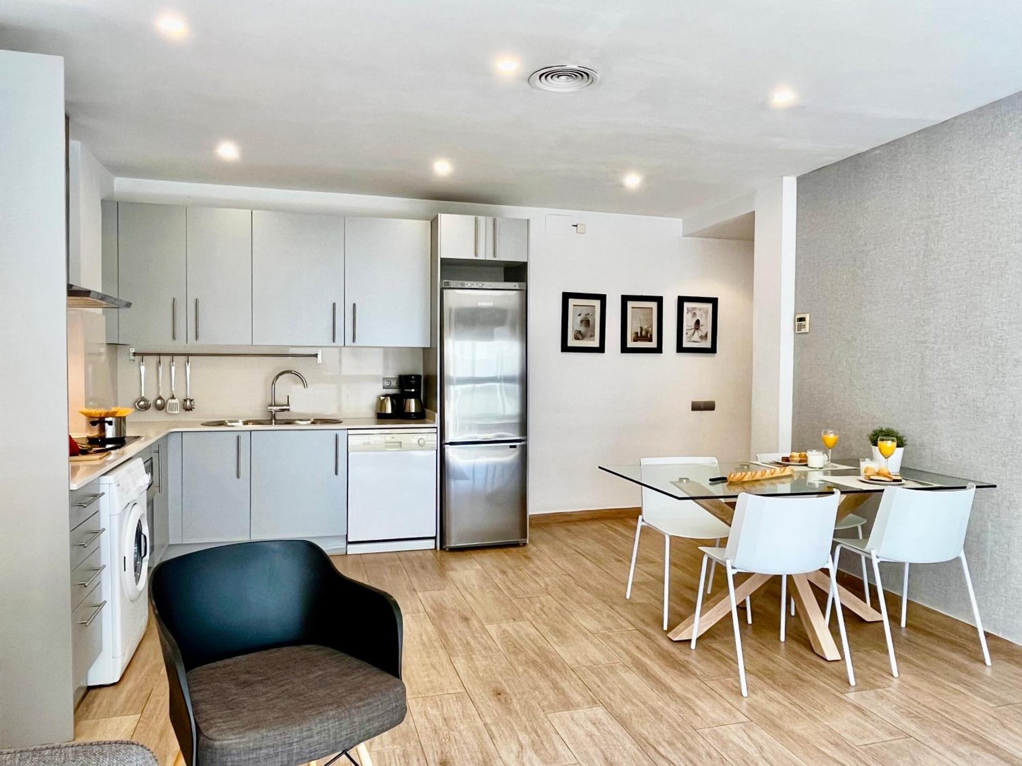 Feelathome Mozart Apartments Barcelona Buitenkant foto