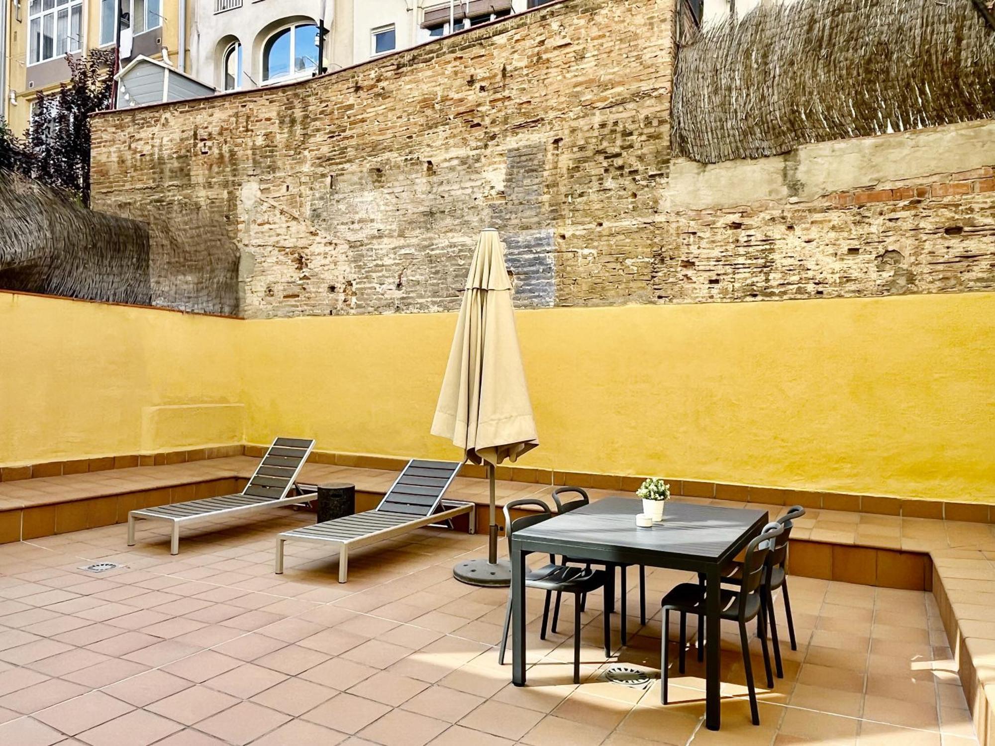 Feelathome Mozart Apartments Barcelona Buitenkant foto