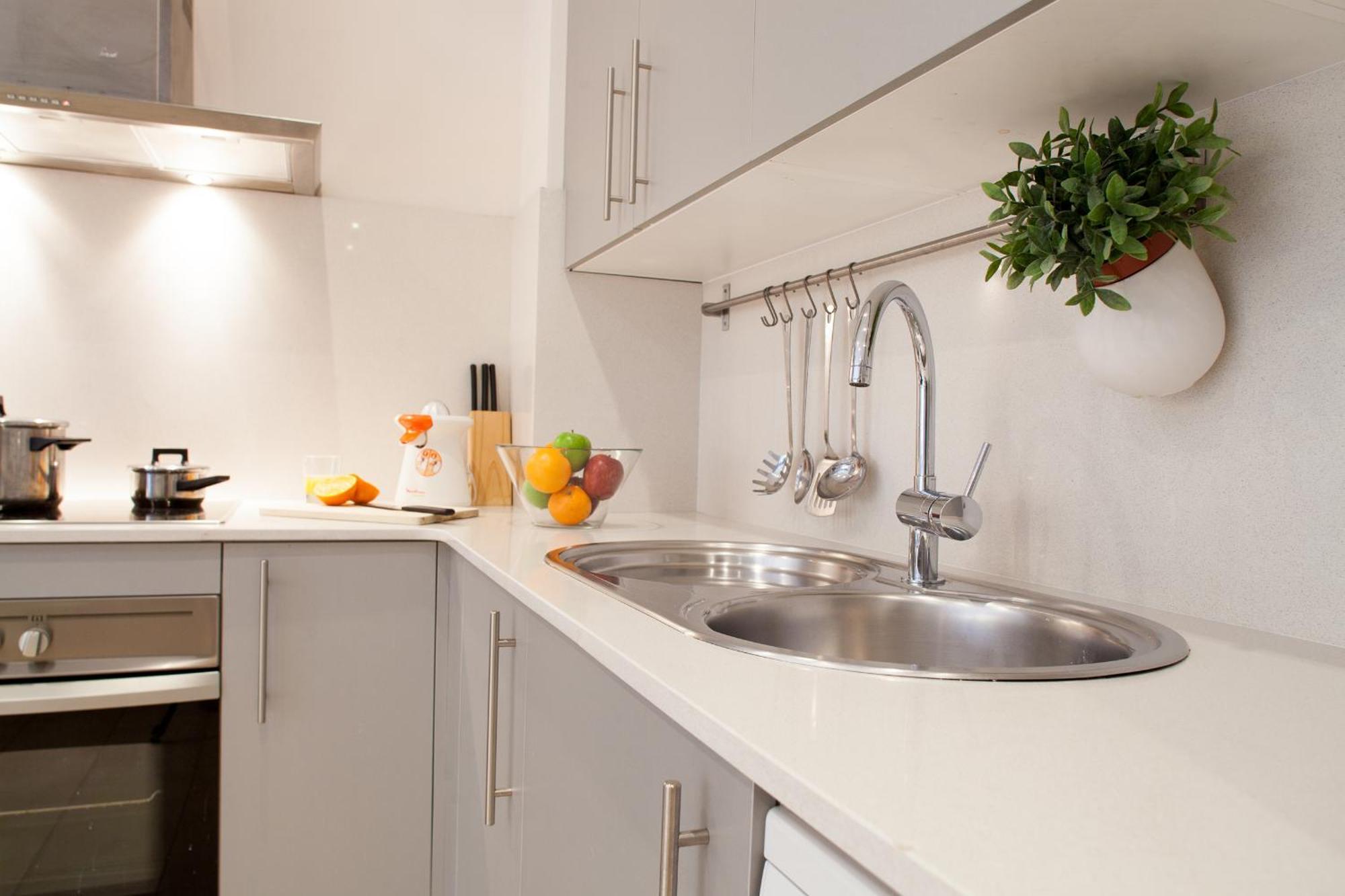 Feelathome Mozart Apartments Barcelona Buitenkant foto